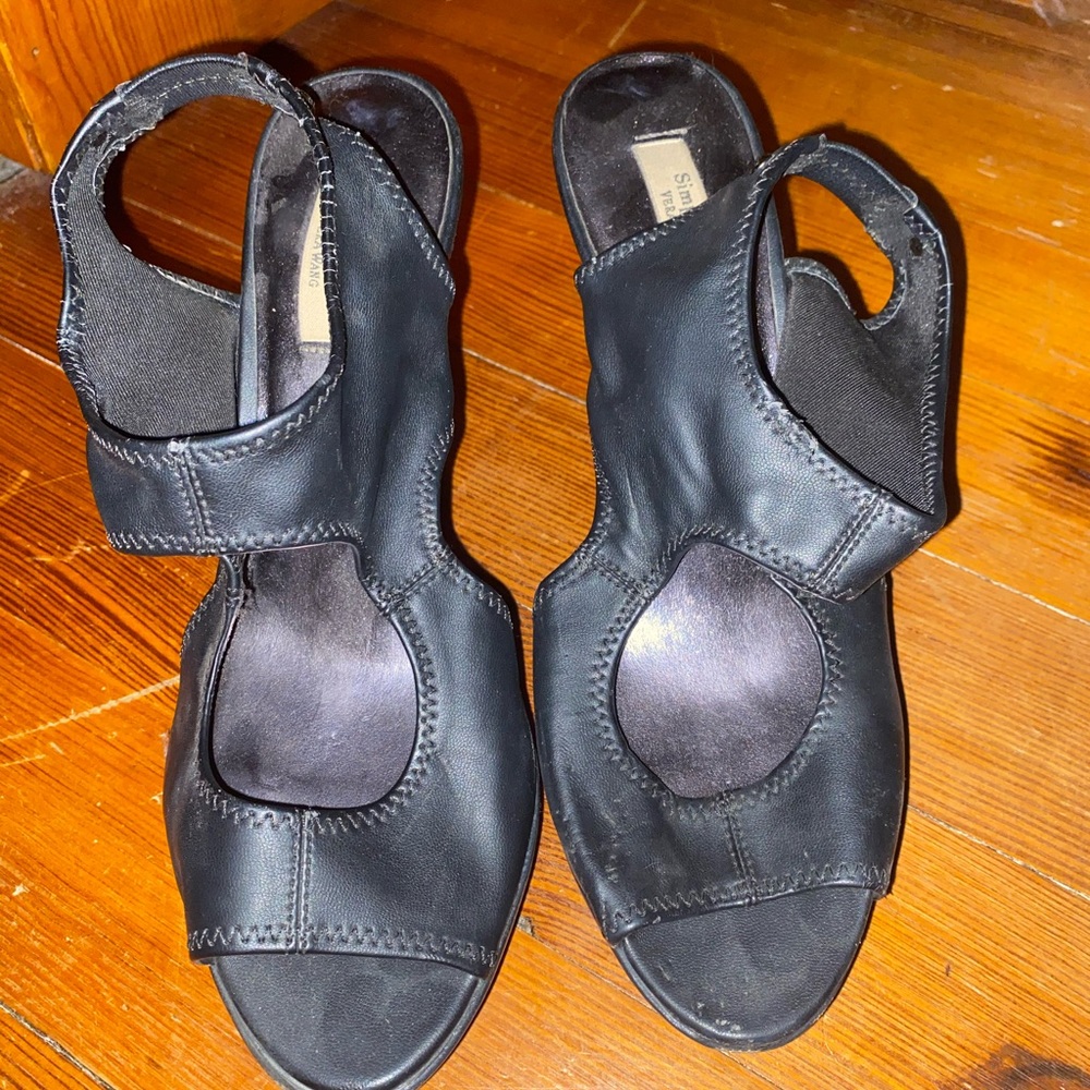Black strappy heals